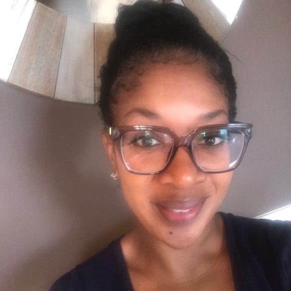 Meet your Posher, Shaunte - Picture 1 of 1